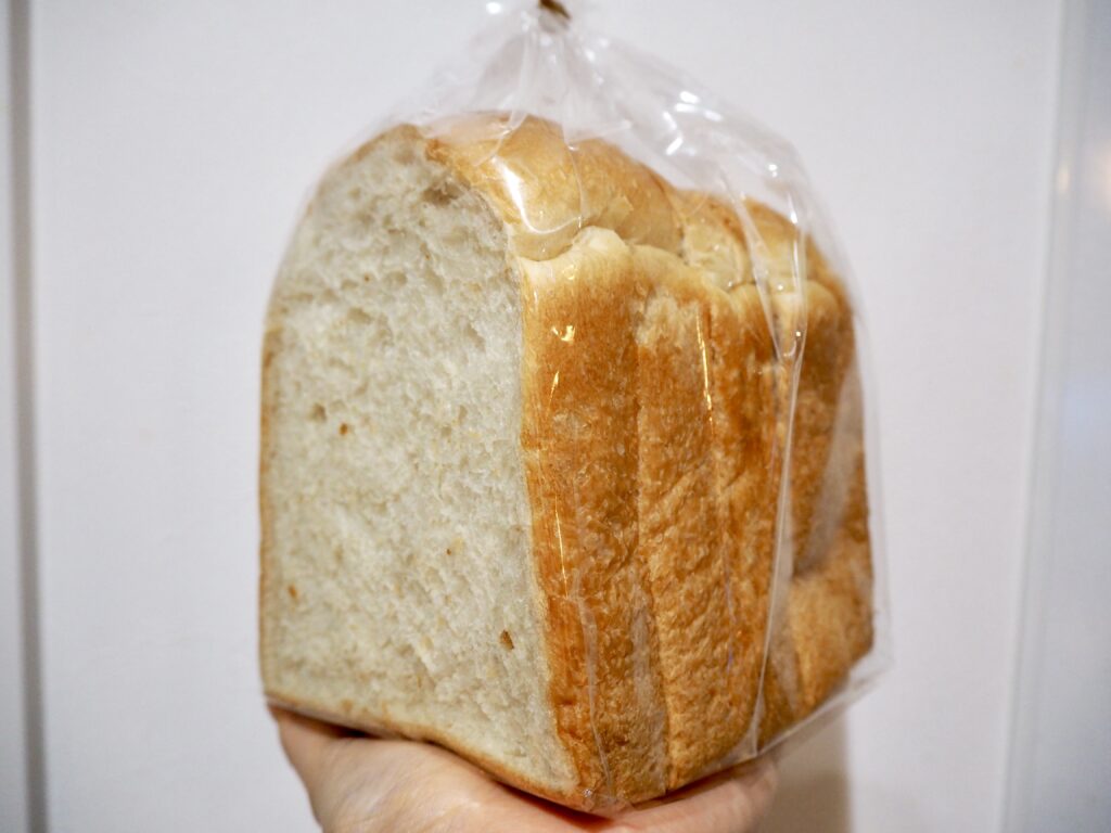 くろのぱん　山型食パン