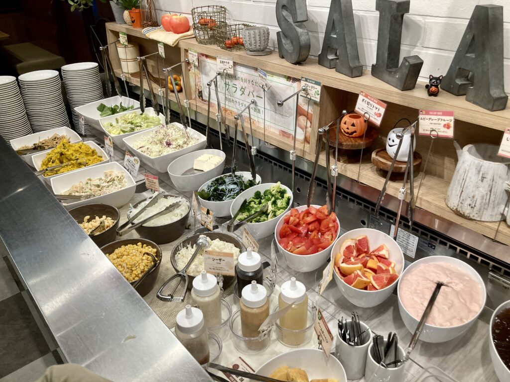 ビッグボーイのサラダバーの写真