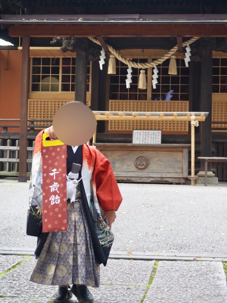 星川杉山神社　千歳飴