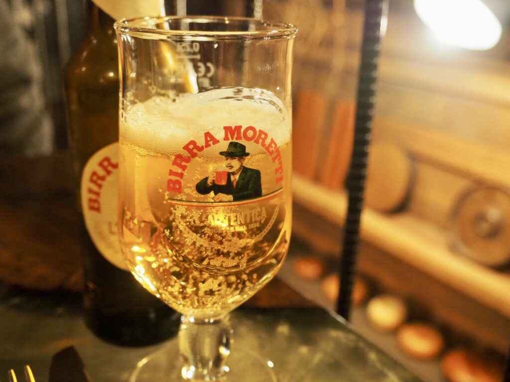 イタリアビール モレッティの写真