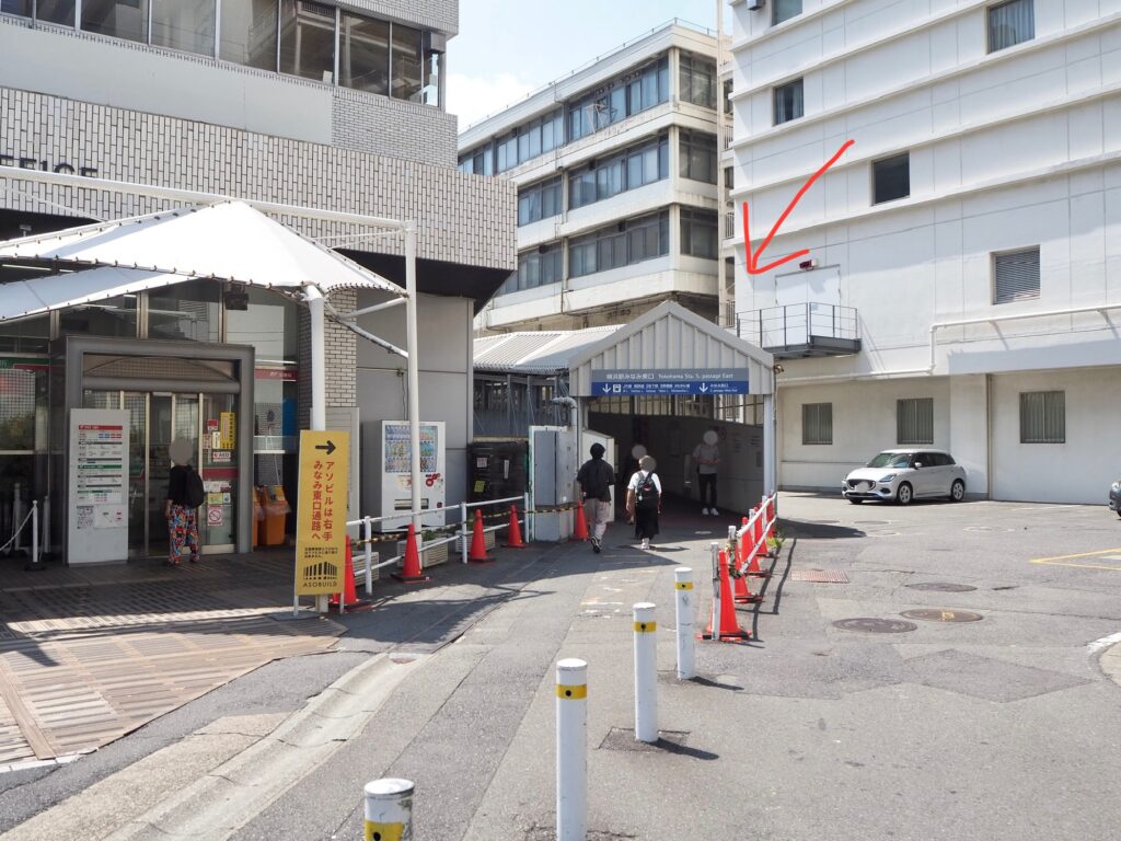 ハピピランド横浜アソビル店の行き方の写真