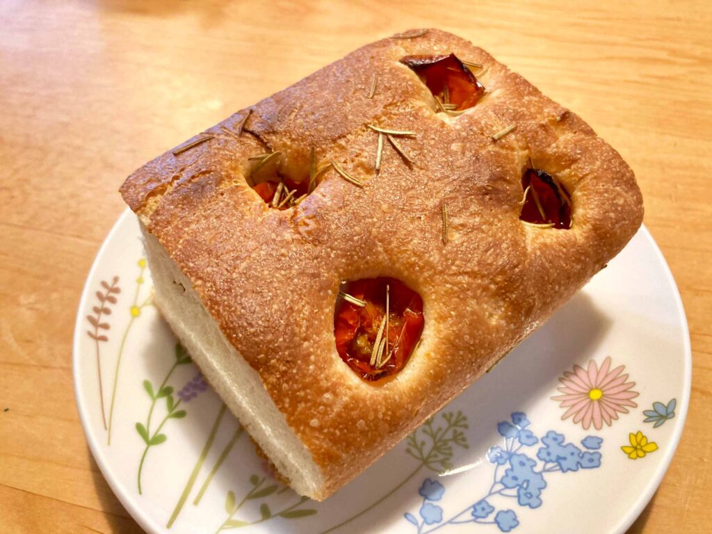 鶴ヶ峰の人気パン屋「くろのぱん」のフォカッチャの写真