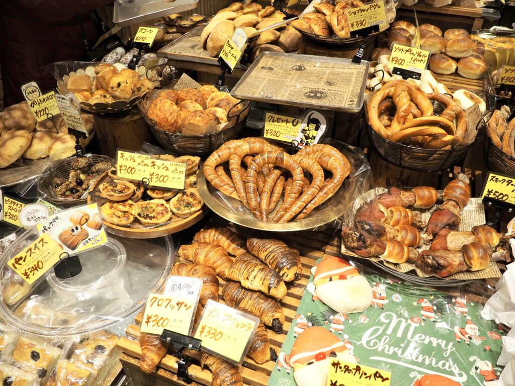 パンパティ二俣川店の店内の雰囲気、お店のラインナップがわかる写真