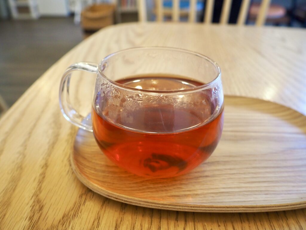 いずみ野駅にあるカフェ白嬉の紅茶の写真