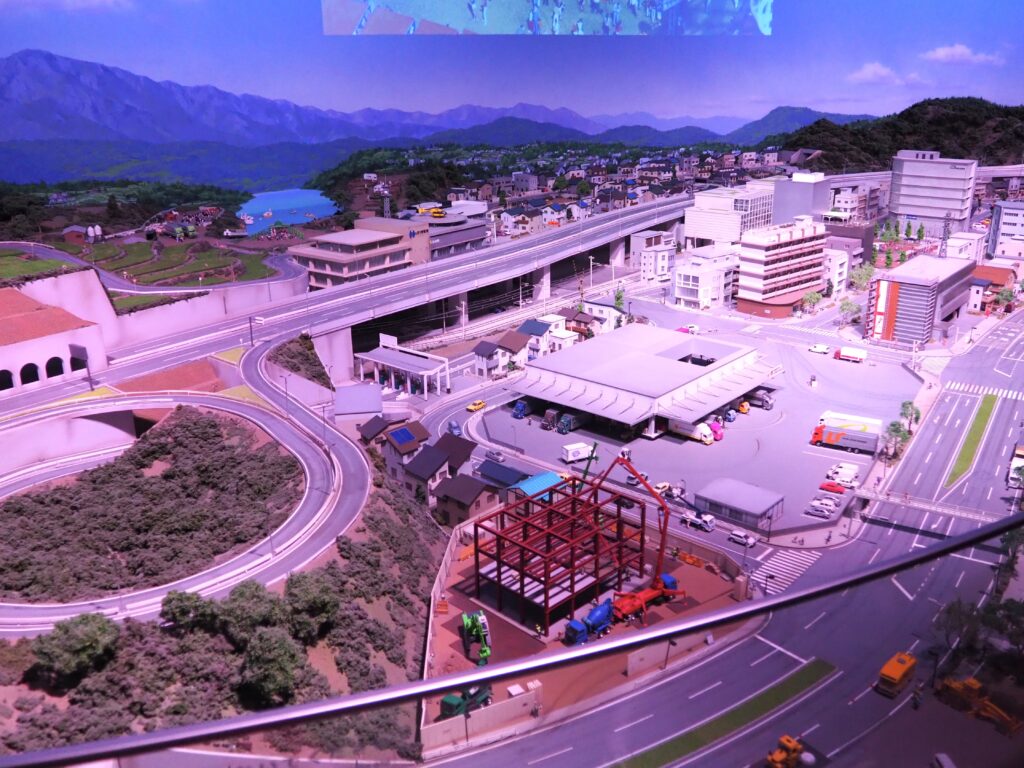 湘南台にあるいすゞプラザのおすすめスポット、ミニチュアの写真