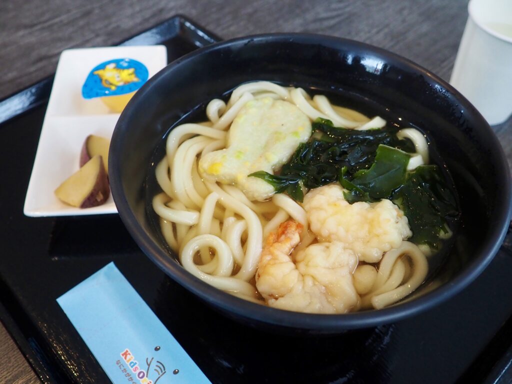 湘南台にあるいすゞプラザ併設カフェ「サクラカフェ」のキッズメニュー