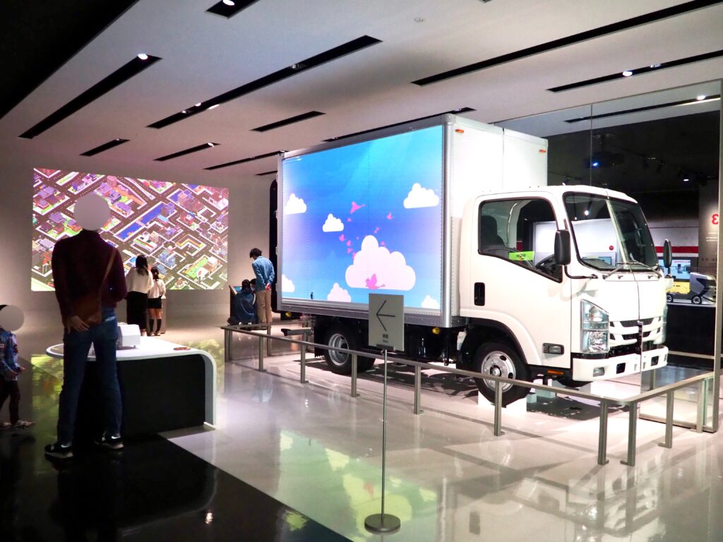 湘南台にあるいすゞプラザの体験コーナーの写真
