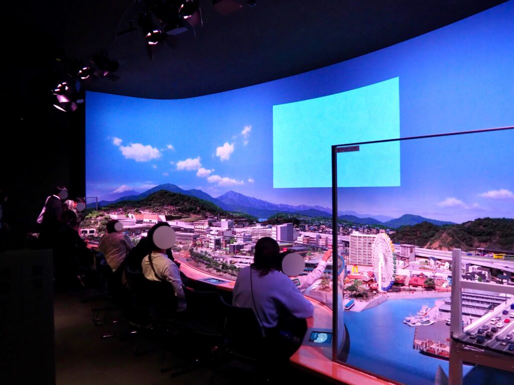 湘南台にあるいすゞプラザのミニチュアコーナー