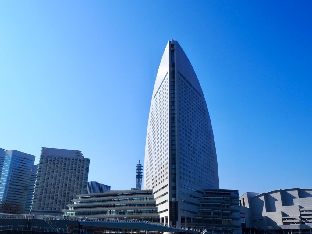 スカイダック横浜から見えるインターコンチネンタルホテル｜みなとみらい