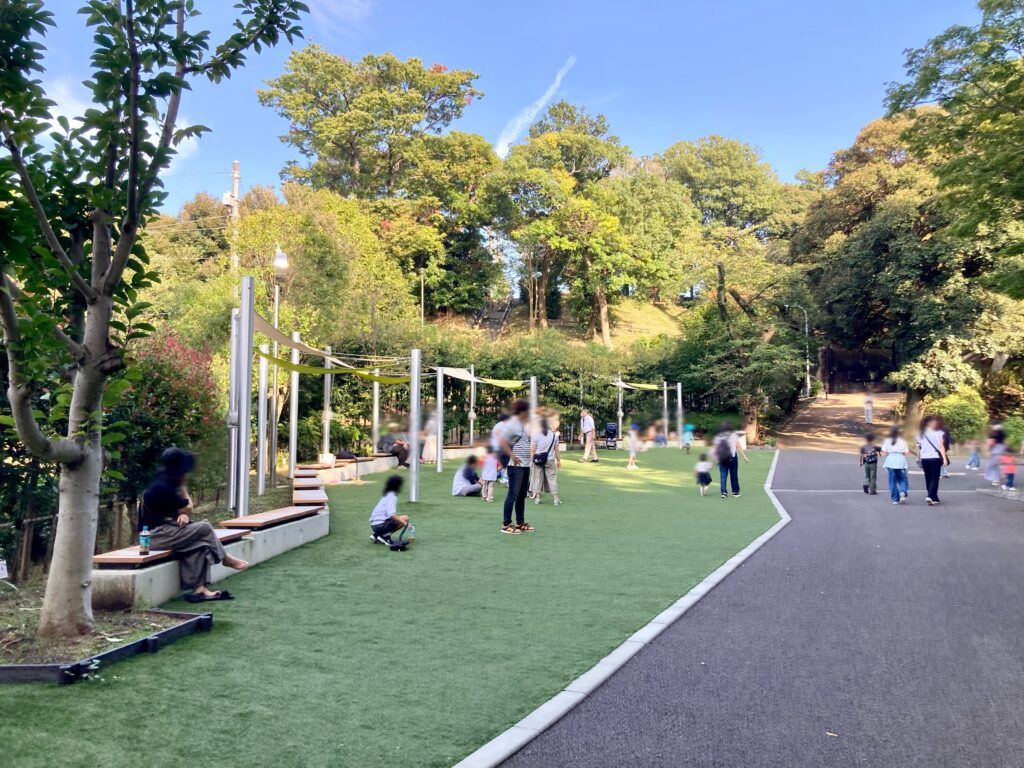 リニューアルした野毛山動物園のなかよし広場